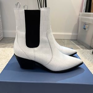 Paige Willa White Croc Chelsea Boot, Size: 7 Women